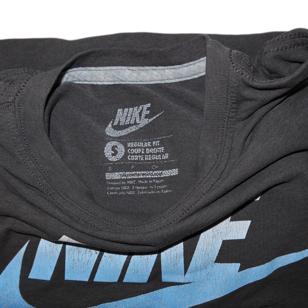 Nike Swoosh Logo Dark Grey T-Shirt Men’s -Small