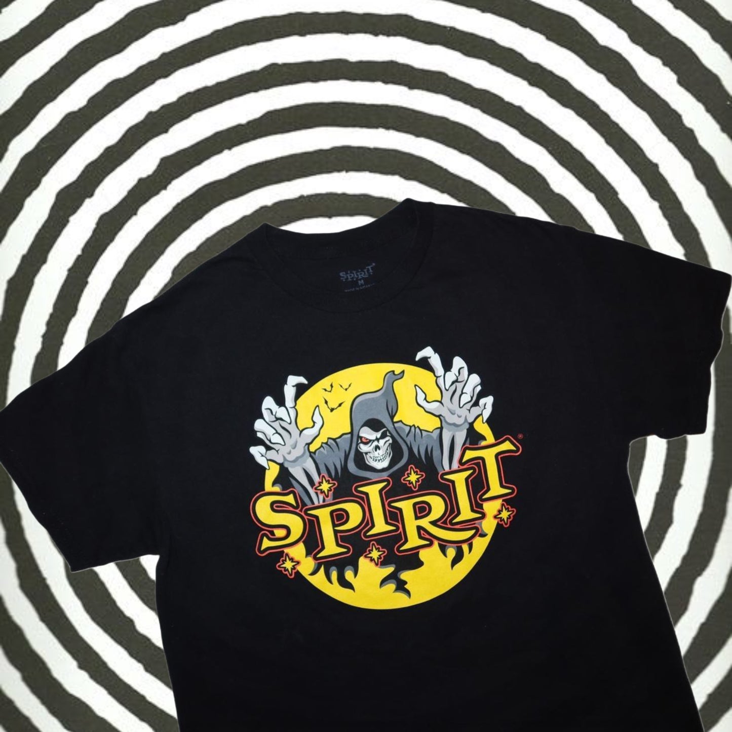 Spirit Halloween Black T-Shirt -Medium